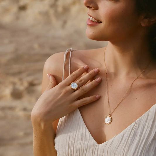 Hëna Necklace | Jewelry Gold Gift Waterproof Business