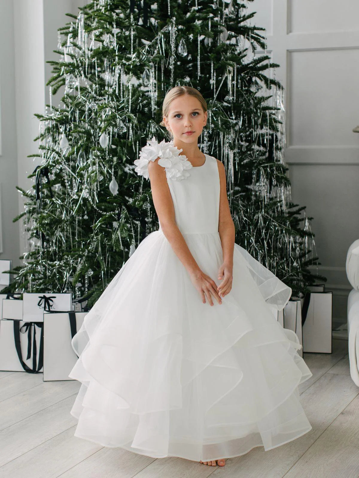 Teter Warm Girl's Communion Dress Off White Lace Tulle - Brooklyn (Size 6, 7, 8, 10)