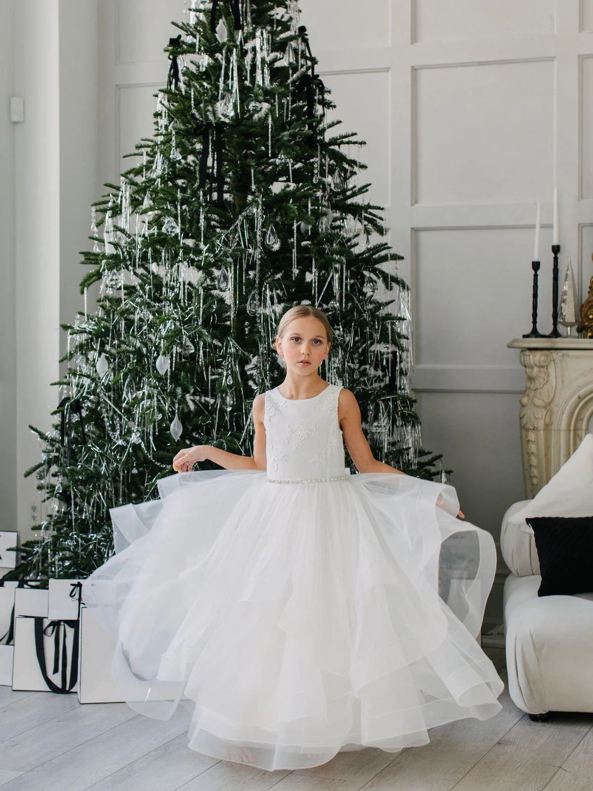 Teter Warm Girl's Communion Dress Off White Lace Tulle - Naomi (All Sizes)