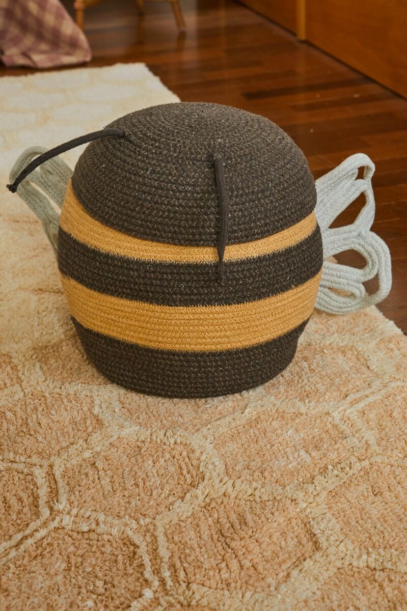 Lorena Canals Play Basket Mama Bee