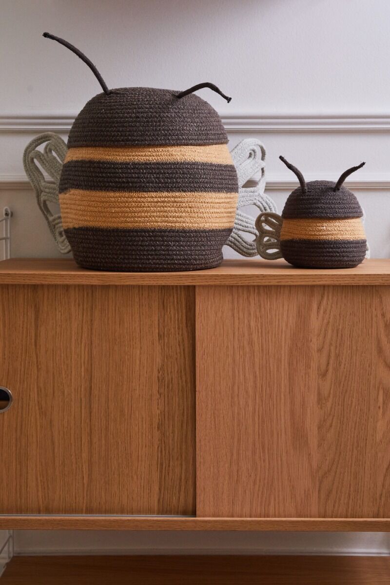 Lorena Canals Play Basket Mama Bee