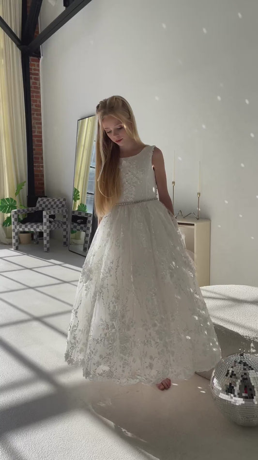 Teter Warm All Lace Sleeveless Tulle Communion Dress (Size 5, 6, 7, 8, 10)
