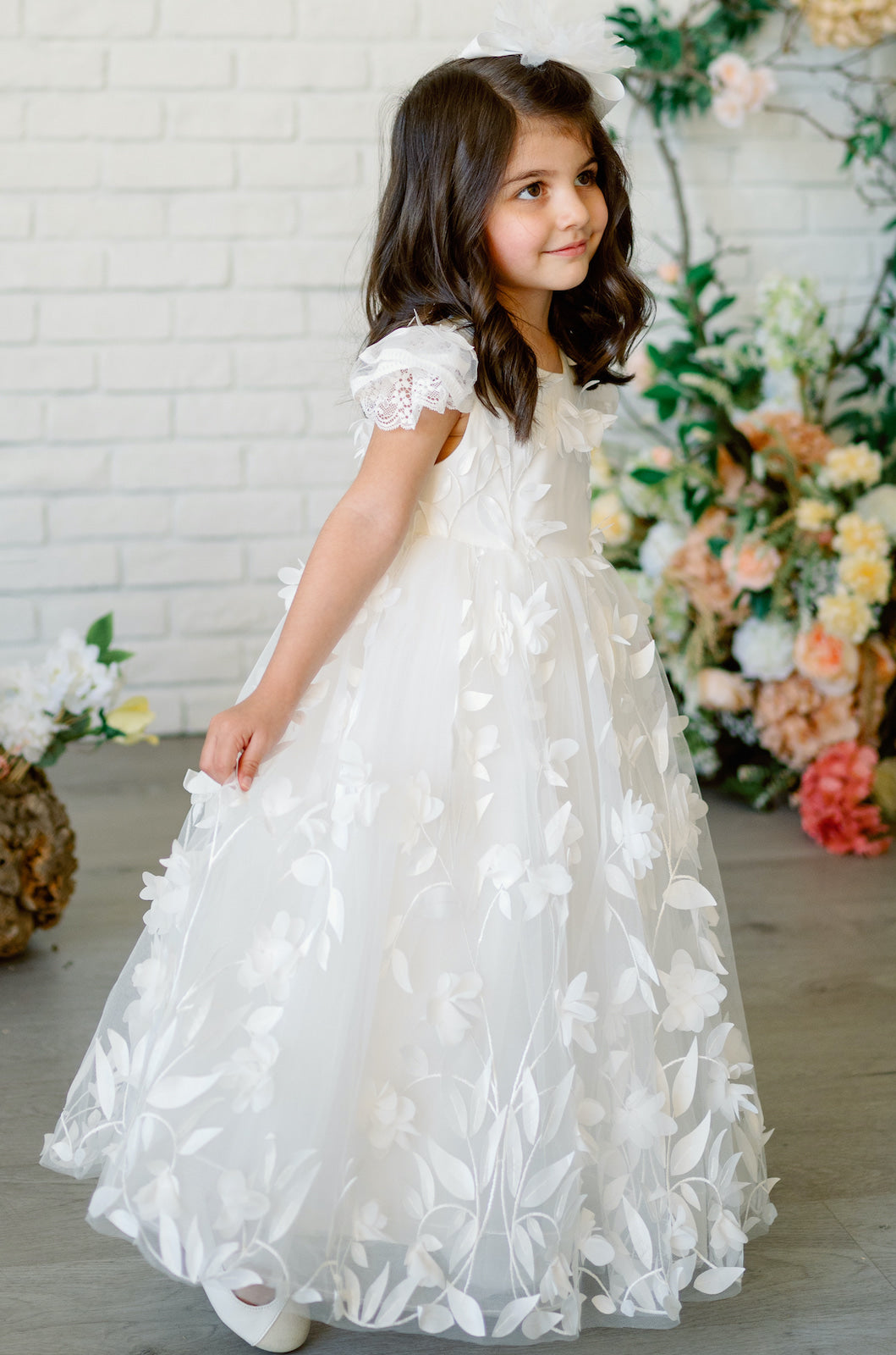 Teter Warm 3D Flower Ruffled Flower Girl Dress (Size 2, 3, 4, 5, 6)