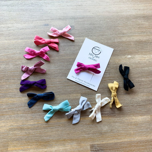 Set of 2 Hair Clips Bows