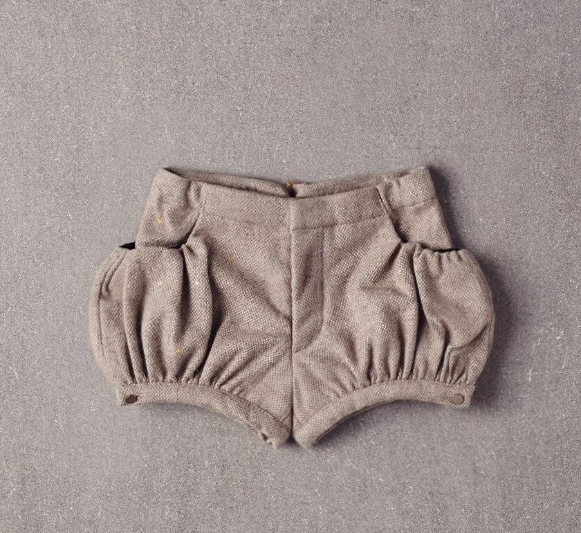 Nellystella Viola Shorts in Beige Star Foil