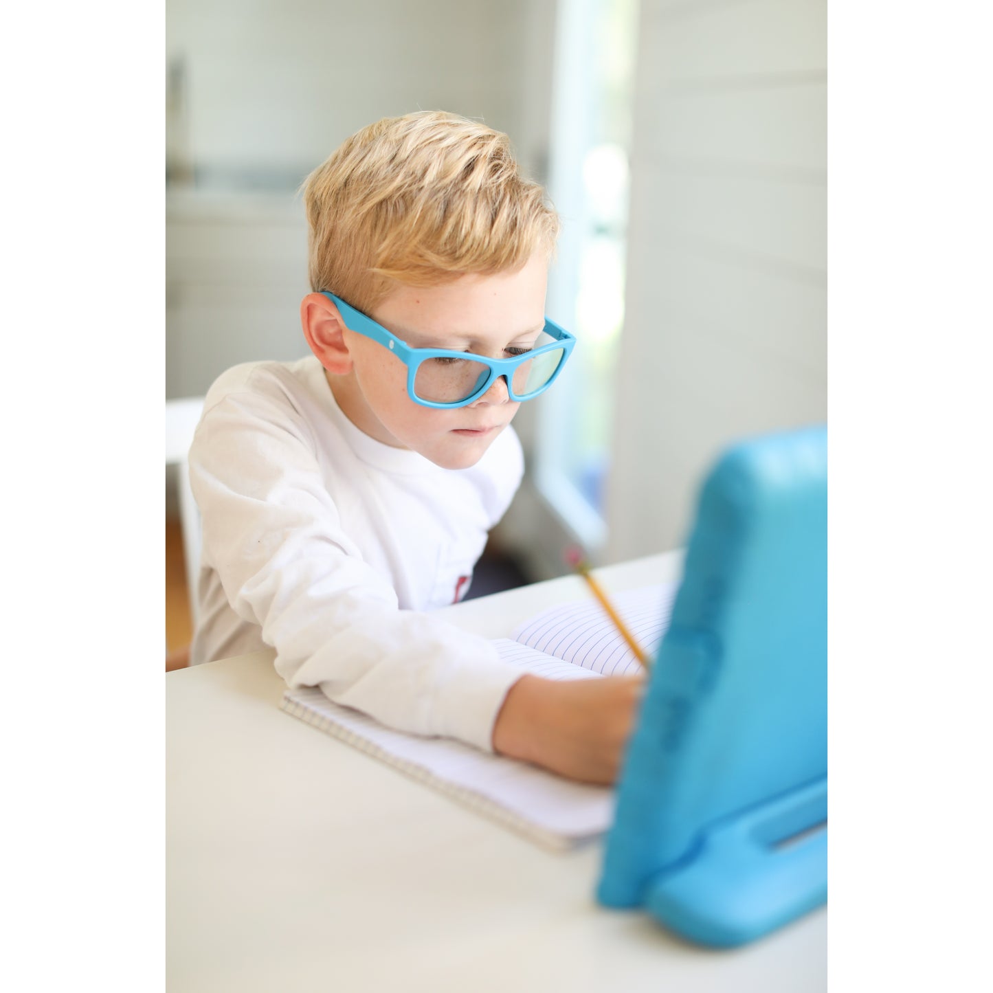Blue Light Glasses - Blue Crush Navigator