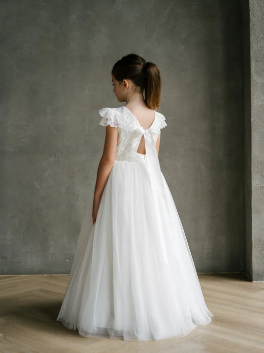 Teter Warm Girl’s Lace & Tulle Communion Dress: Emma Dress
