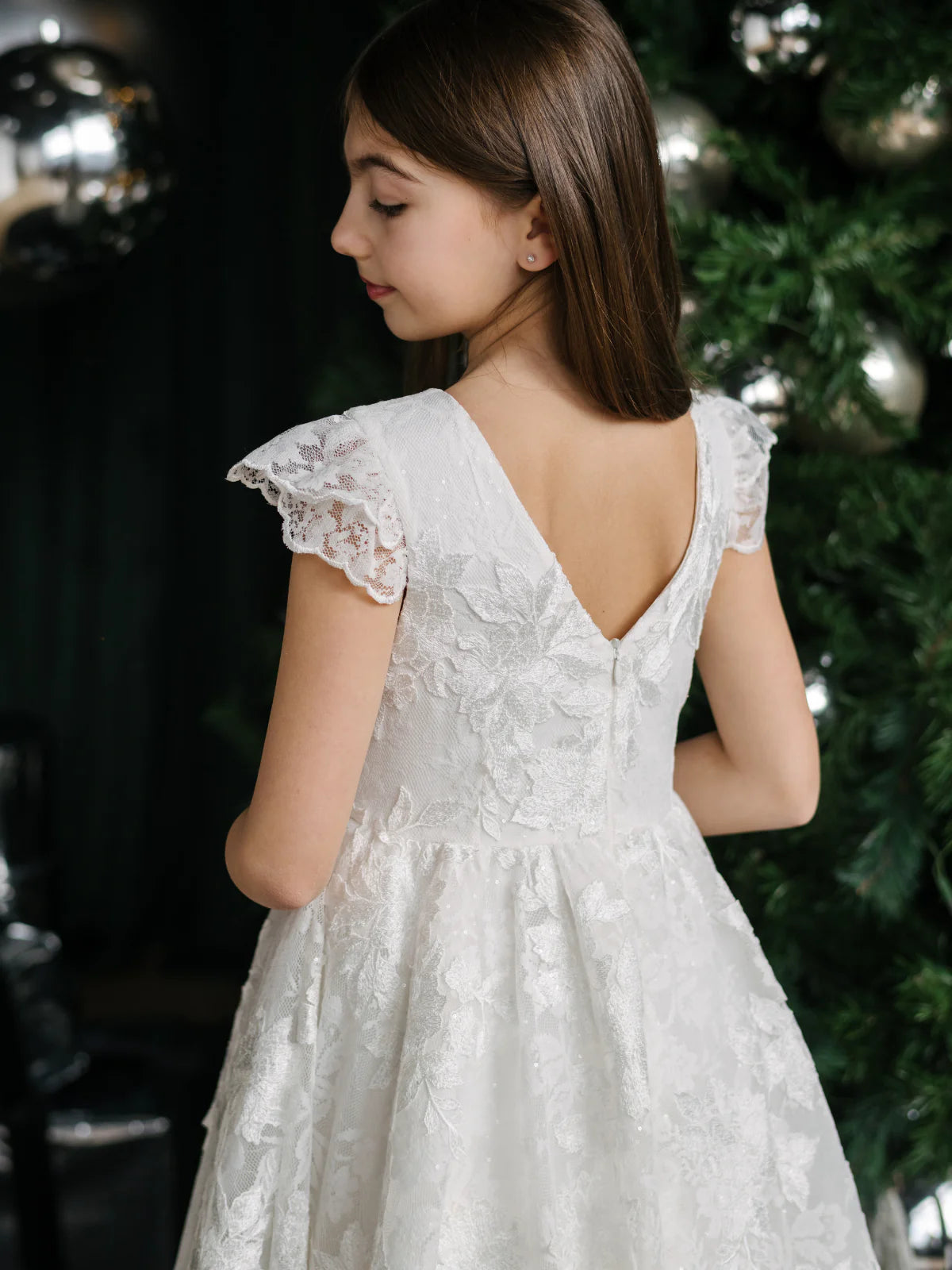 Teter Warm Girl’s Lace Communion Dress with Scalloped Cap Sleeves: Angelica Dress