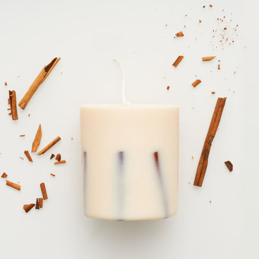 The MUNIO Cinnamon Candle