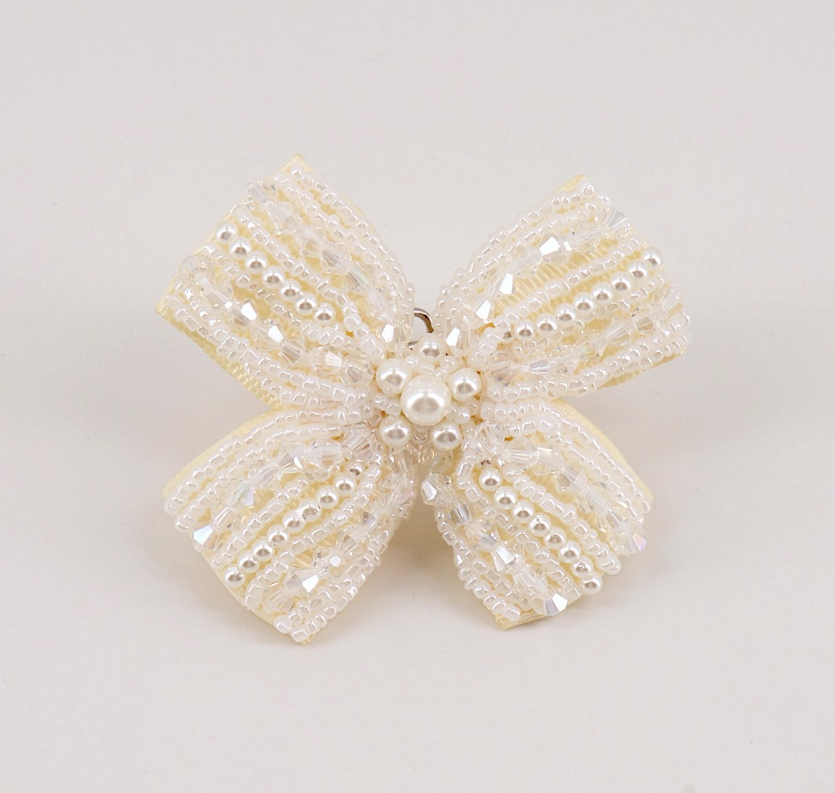 The Nought's & Crosses Pearl Designer Hair Bow – The Girls @ Los Altos